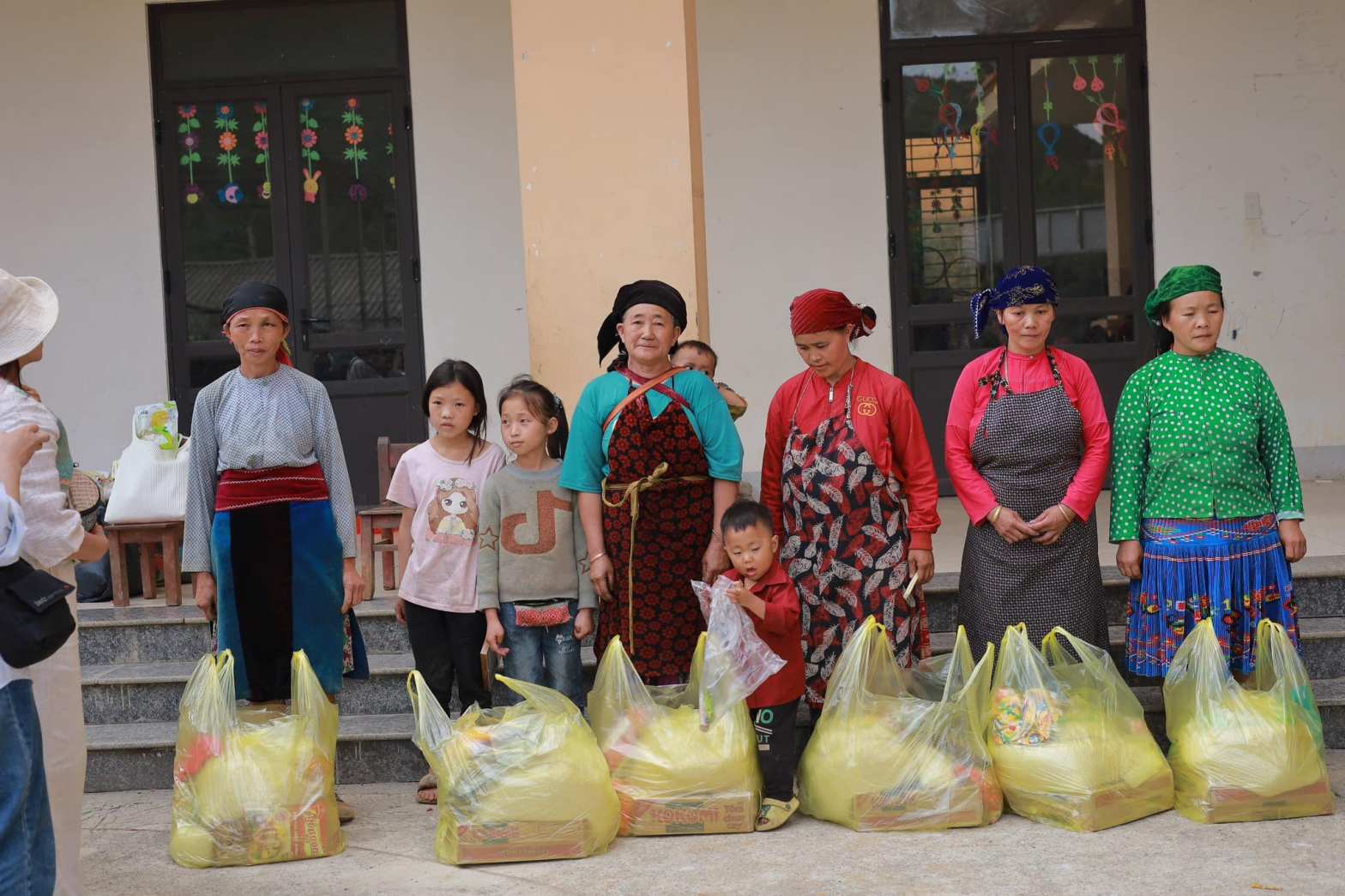 Empowering Communities Through Sustainable Tourism: E4HC’s Collaboration with “Traveling with&nbsp;Mây”